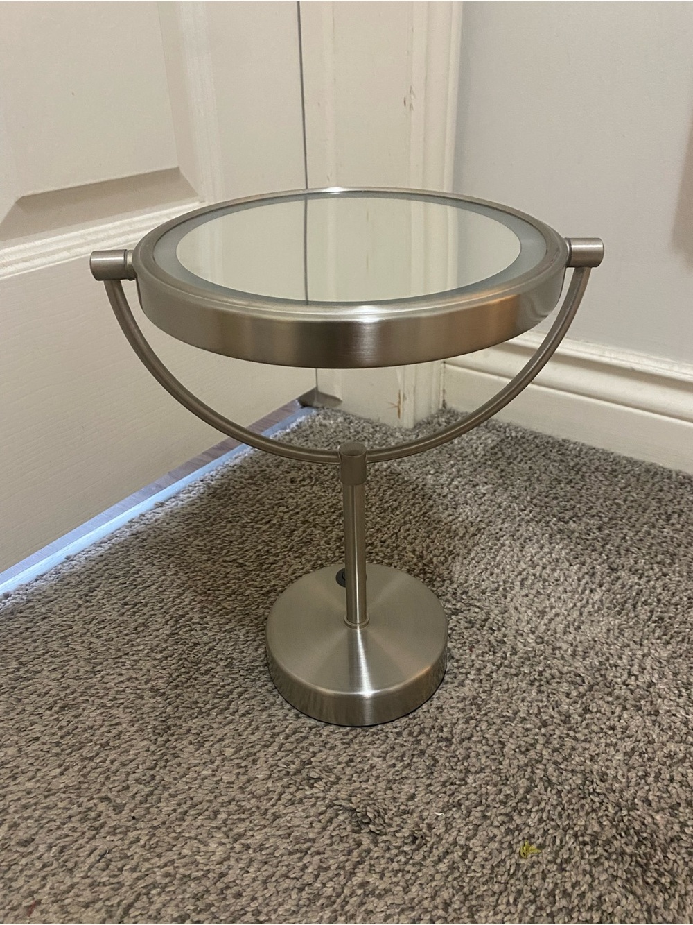 Stainless Steel Round Vanity Mirror in Silver - Picture 4 of 7